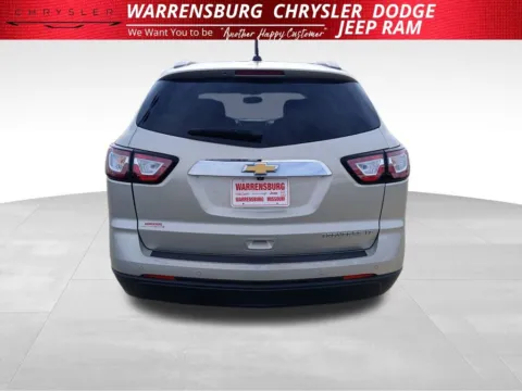 More photos of 2016 Chevrolet Traverse LT at Warrensburg CDJR, MO