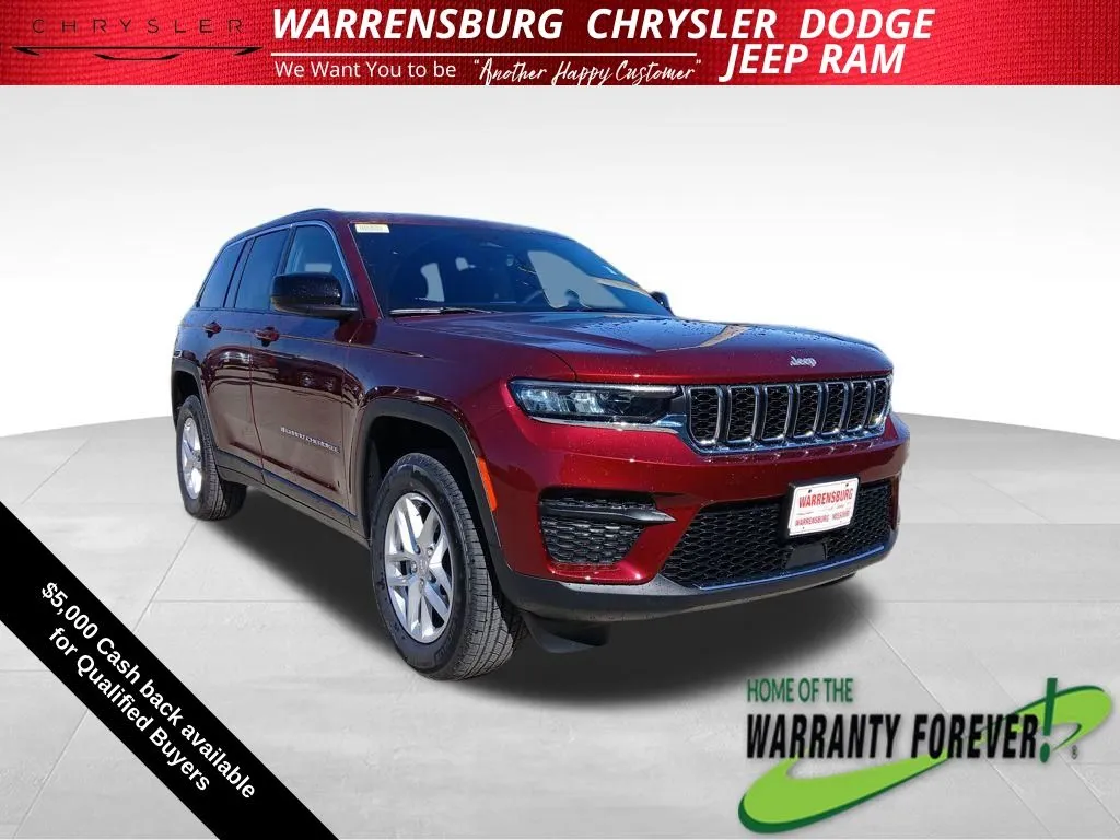 2026 Jeep Grand Cherokee Laredo for sale in Warrensburg, MO