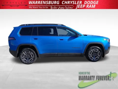 Photos of 2026 Jeep Cherokee Limited for sale in Warrensburg, MO at Warrensburg CDJR
