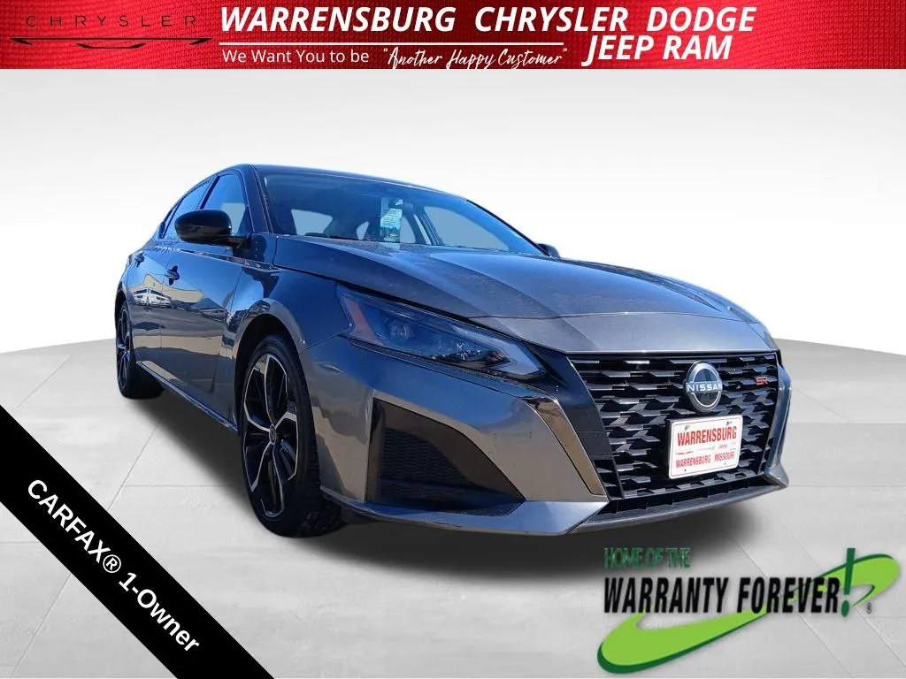 Used 2024 Nissan Altima SR with VIN 1N4BL4CV8RN332093 for sale in Kansas City