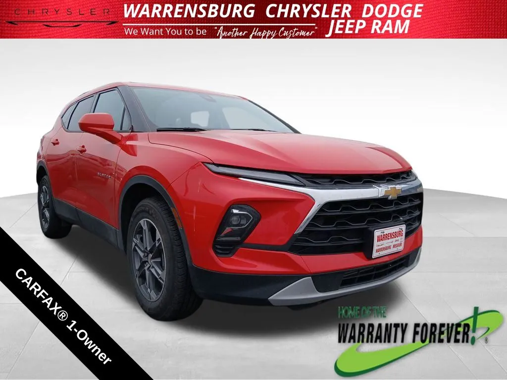 Used 2025 Chevrolet Blazer 2LT with VIN 3GNKBHR44SS185910 for sale in Kansas City