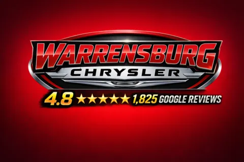 More photos of 2023 Chrysler Pacifica Touring L at Warrensburg CDJR, MO