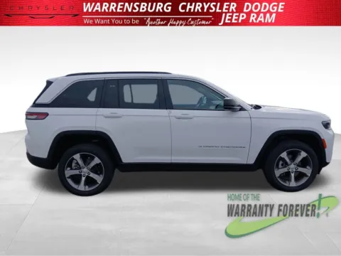 Photos of 2026 Jeep Grand Cherokee Limited for sale in Warrensburg, MO at Warrensburg CDJR