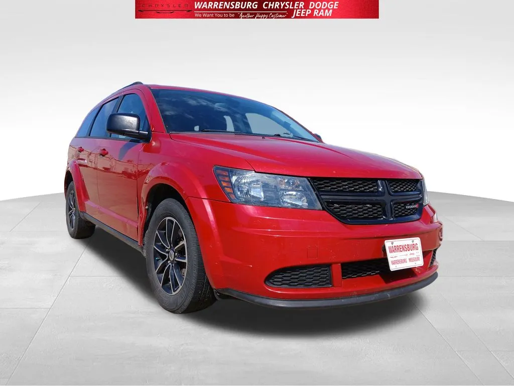 Used 2018 Dodge Journey SE with VIN 3C4PDCAB1JT529983 for sale in Warrensburg, MO