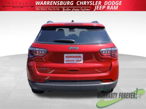 More photos of 2026 Jeep Compass Latitude at Warrensburg CDJR, MO