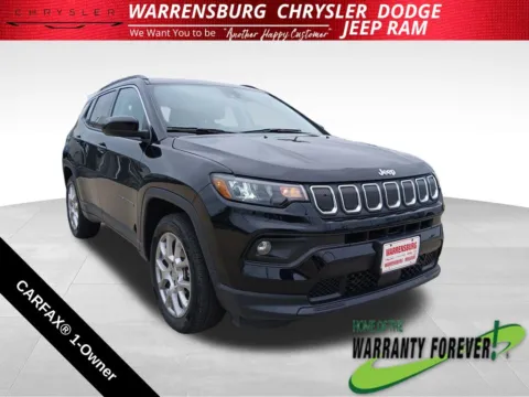 Black 2022 Jeep Compass Latitude Lux for sale in Warrensburg, MO