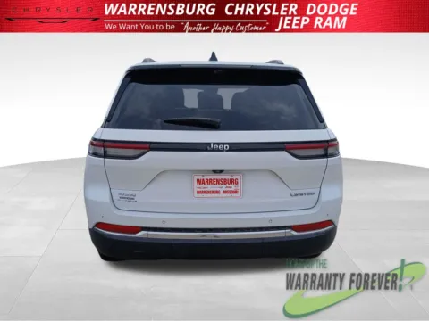 More photos of 2024 Jeep Grand Cherokee Limited at Warrensburg CDJR, MO