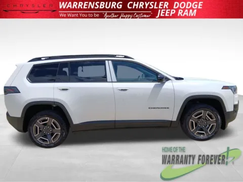 Another view of 2026 Jeep Cherokee Laredo for sale in Warrensburg, MO at Warrensburg CDJR