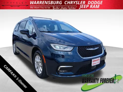 Blue 2022 Chrysler Pacifica Touring L for sale in Warrensburg, MO