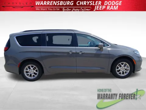 Another view of 2022 Chrysler Pacifica Touring L for sale in Warrensburg, MO at Warrensburg CDJR