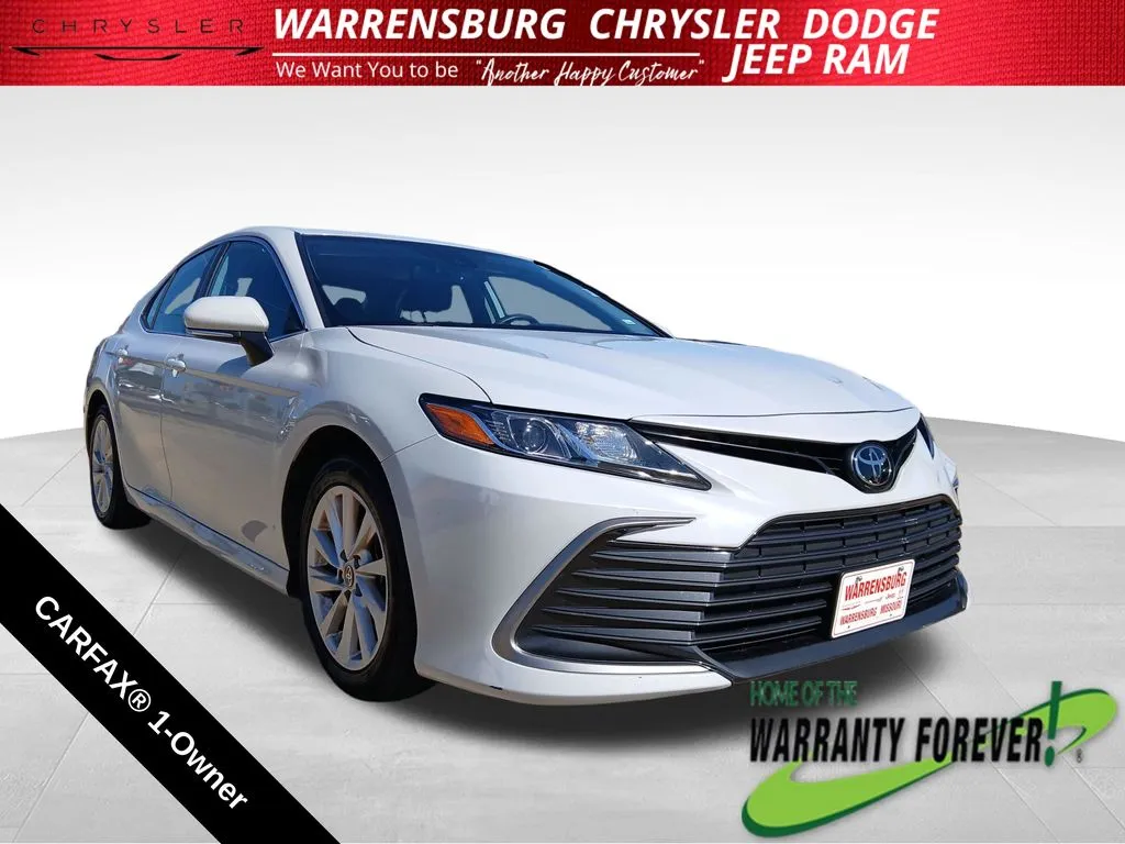 Unknown 2024 Toyota Camry LE for sale in Warrensburg, MO