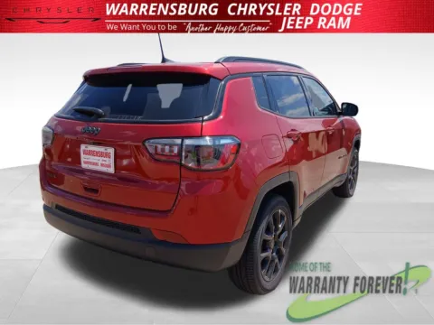 More photos of 2026 Jeep Compass Latitude at Warrensburg CDJR, MO