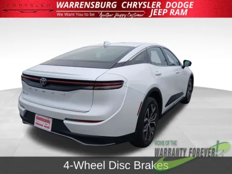 More photos of 2024 Toyota Crown XLE at Warrensburg CDJR, MO