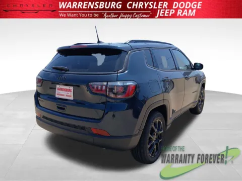 More photos of 2026 Jeep Compass Latitude at Warrensburg CDJR, MO