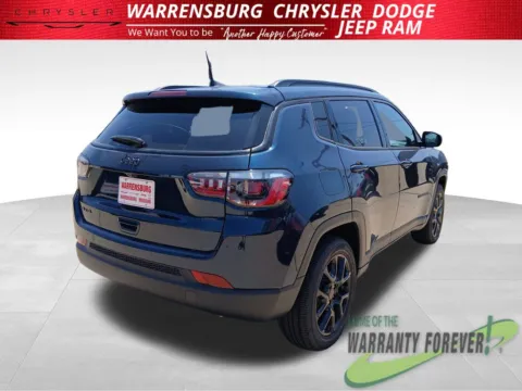More photos of 2026 Jeep Compass Latitude at Warrensburg CDJR, MO