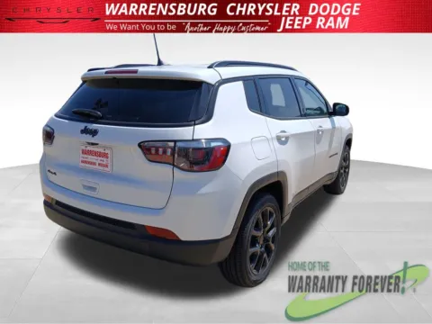 More photos of 2026 Jeep Compass Latitude at Warrensburg CDJR, MO