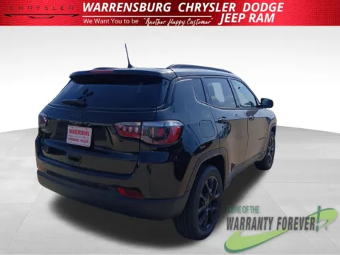 More photos of 2026 Jeep Compass Latitude at Warrensburg CDJR, MO