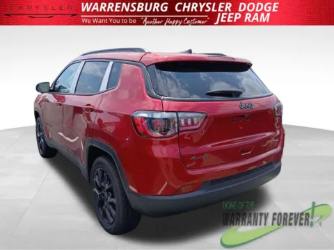 More photos of 2026 Jeep Compass Latitude at Warrensburg CDJR, MO