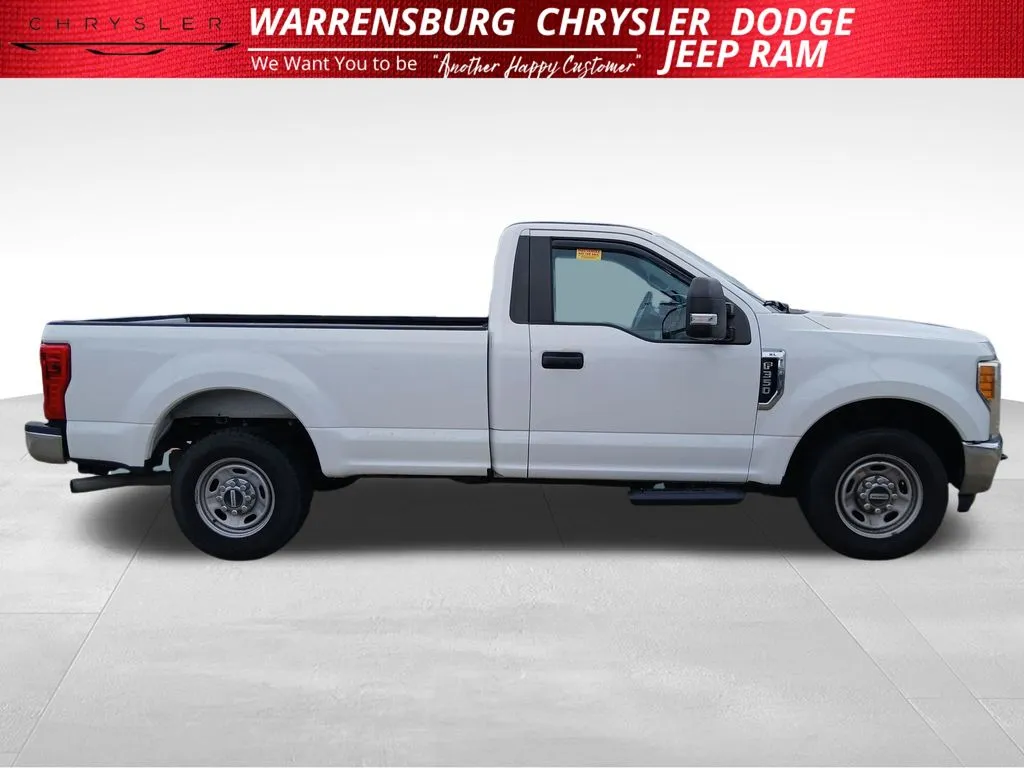 Used 2017 Ford F-350 Super Duty XL with VIN 1FTBF3A68HEE46519 for sale in Kansas City
