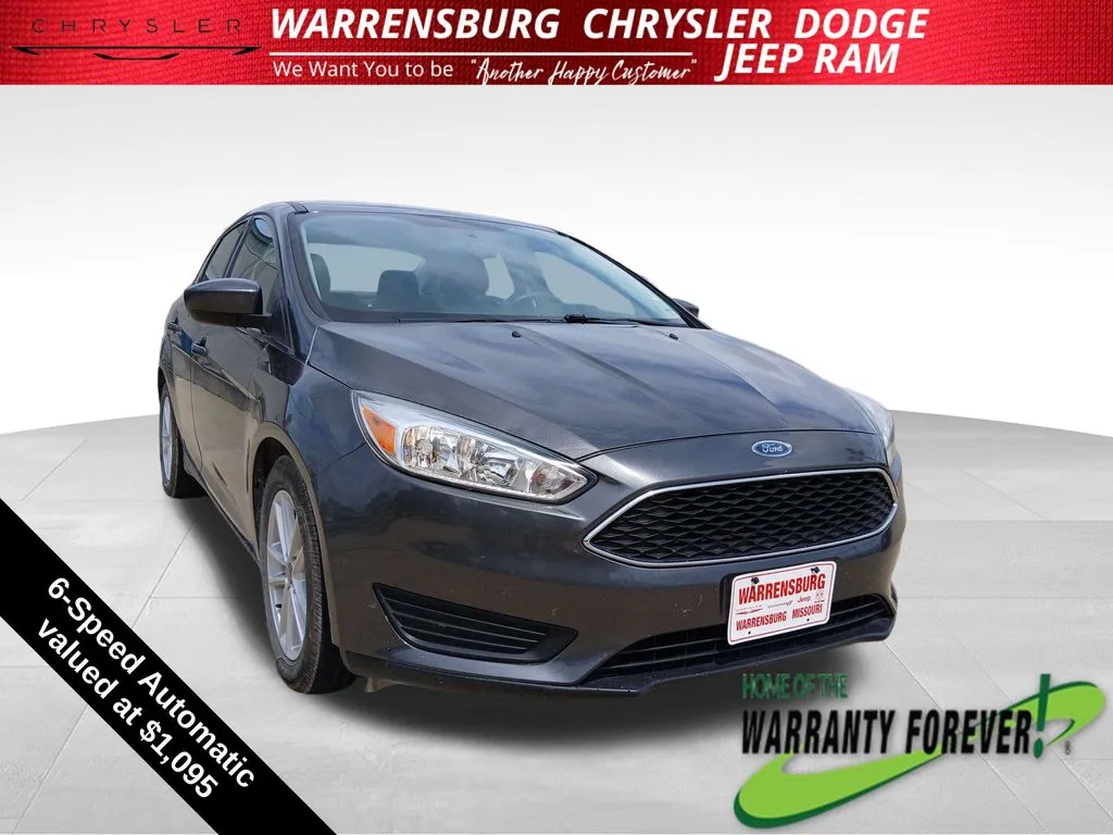 Gray 2018 Ford Focus SE for sale in Warrensburg, MO