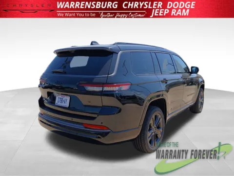 More photos of 2027 Jeep Grand Cherokee L Limited Reserve at Warrensburg CDJR, MO