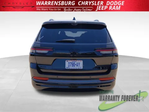 More photos of 2027 Jeep Grand Cherokee L Limited Reserve at Warrensburg CDJR, MO
