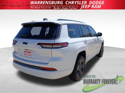 More photos of 2027 Jeep Grand Cherokee L Limited Reserve at Warrensburg CDJR, MO