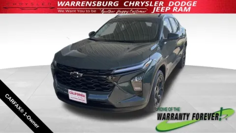 Gray 2026 Chevrolet Trax LT for sale in Warrensburg, MO