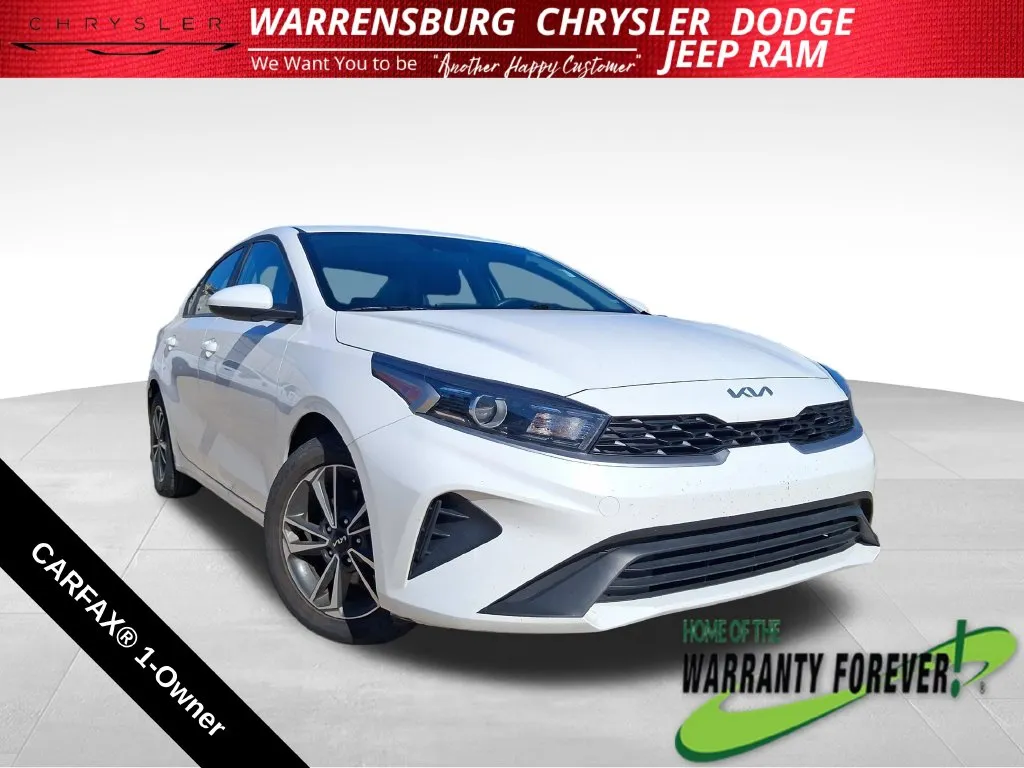 White 2024 Kia Forte LXS for sale in Warrensburg, MO