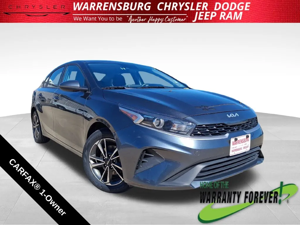 Gray 2023 Kia Forte LXS for sale in Warrensburg, MO