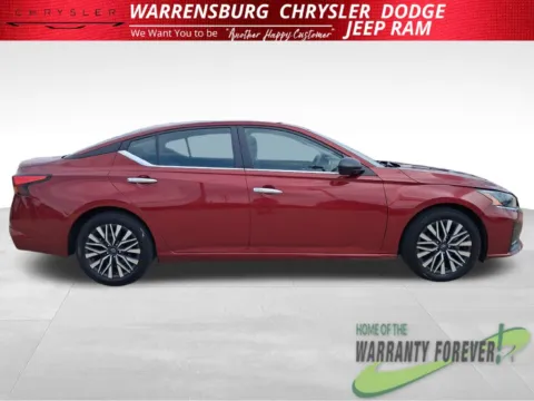 Another view of 2024 Nissan Altima 2.5 SV for sale in Warrensburg, MO at Warrensburg CDJR