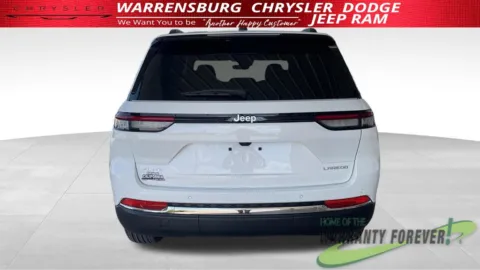 More photos of 2027 Jeep Grand Cherokee Laredo X at Warrensburg CDJR, MO