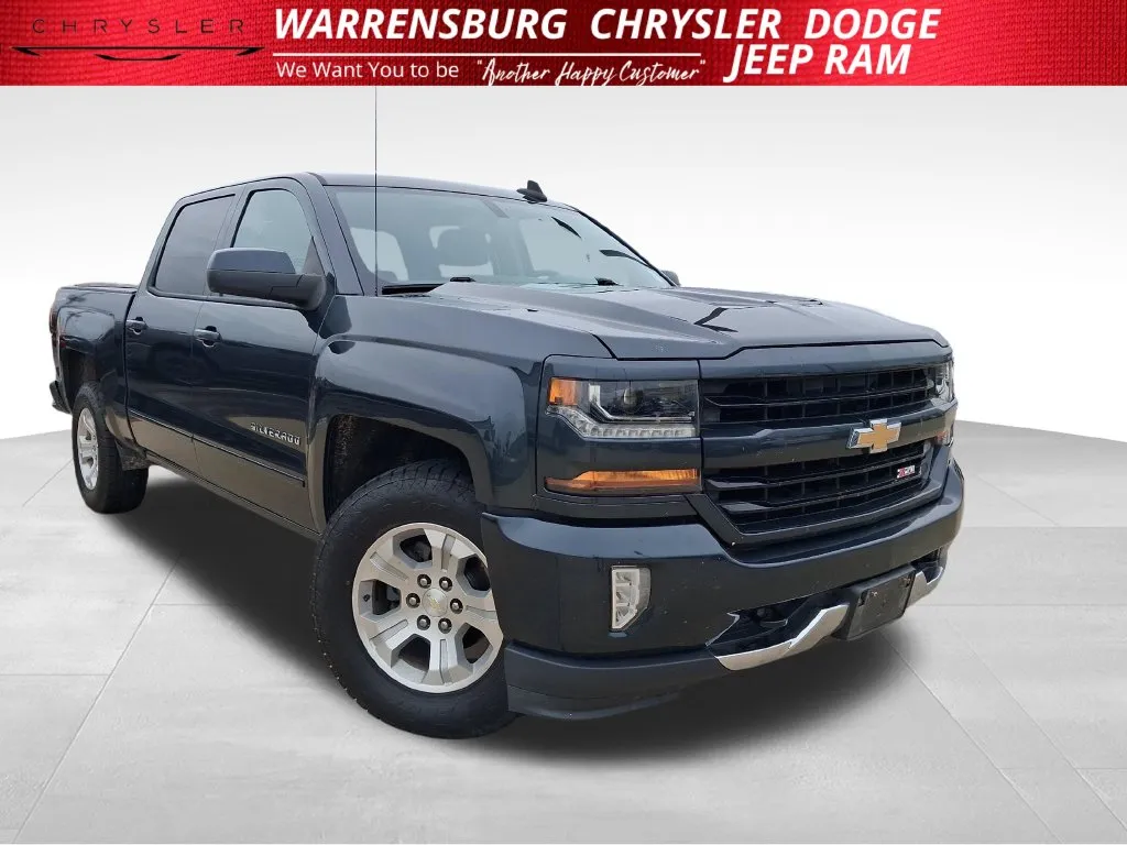 Gray 2017 Chevrolet Silverado 1500 LT for sale in Warrensburg, MO