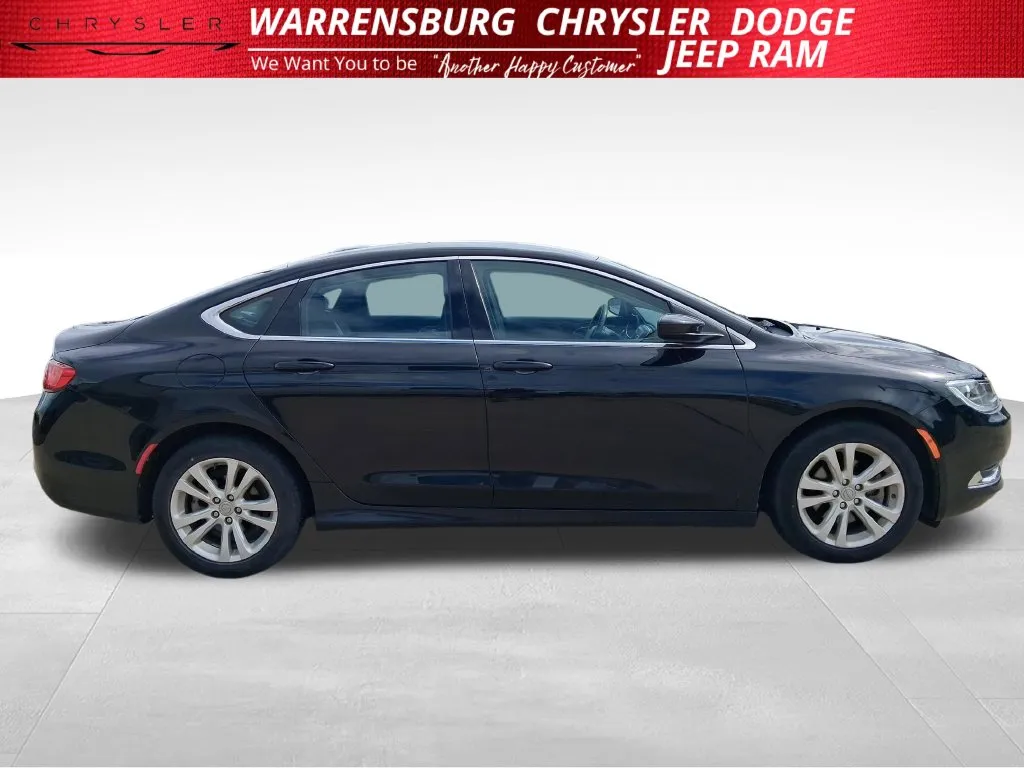 Used 2016 Chrysler 200 Limited with VIN 1C3CCCAB4GN112596 for sale in Kansas City