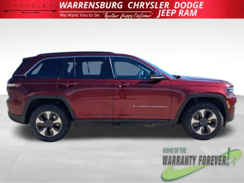 Another view of 2024 Jeep Grand Cherokee 4xe for sale in Warrensburg, MO at Warrensburg CDJR