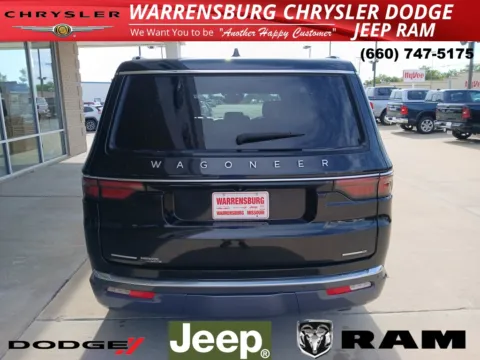 More photos of 2022 Jeep Wagoneer Series II at Warrensburg CDJR, MO