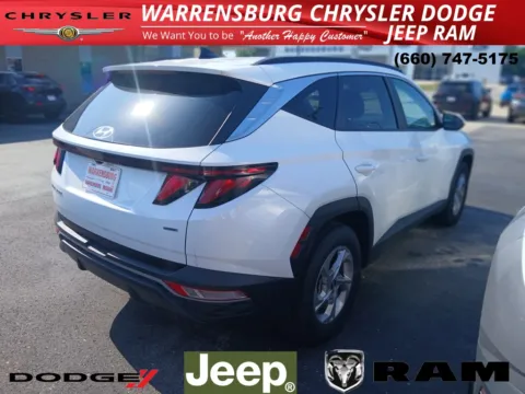 Photos of 2024 Hyundai Tucson SEL for sale in Warrensburg, MO at Warrensburg CDJR