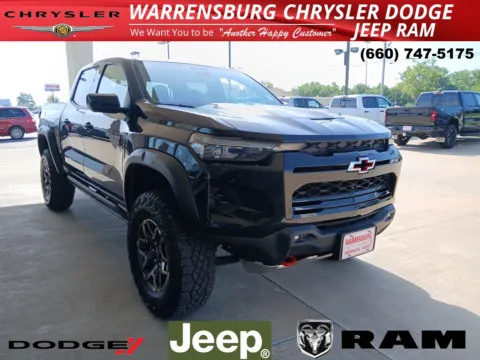 Black 2024 Chevrolet Colorado ZR2 for sale in Warrensburg, MO