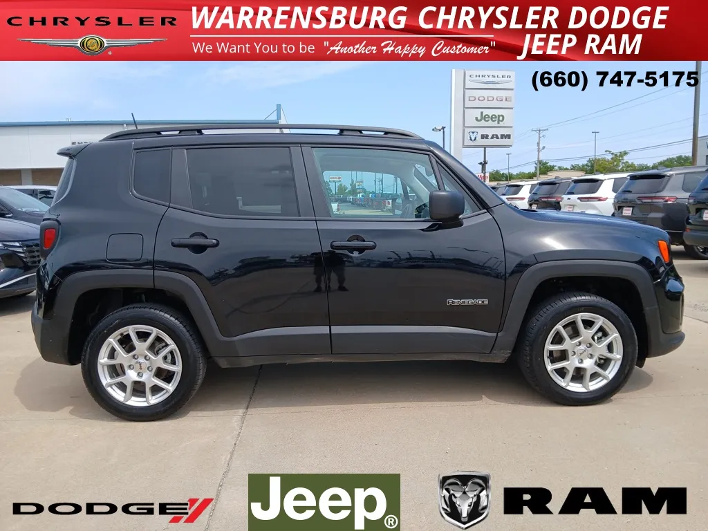 Used 2023 Jeep Renegade Latitude with VIN ZACNJDB19PPP26960 for sale in Kansas City