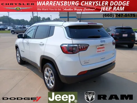 More photos of 2025 Jeep Compass Latitude at Warrensburg CDJR, MO
