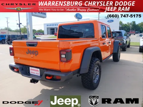 Another view of 2025 Jeep Gladiator Mojave for sale in Warrensburg, MO at Warrensburg CDJR