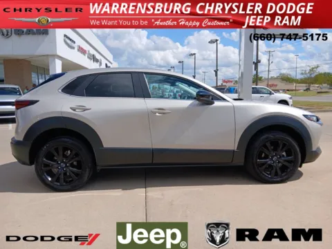Photos of 2024 Mazda CX-30 2.5 S Select Sport for sale in Warrensburg, MO at Warrensburg CDJR