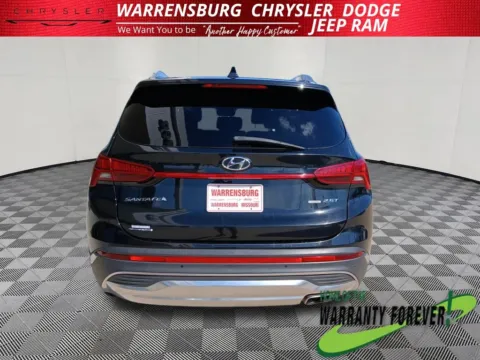 More photos of 2023 Hyundai Santa Fe Limited at Warrensburg CDJR, MO