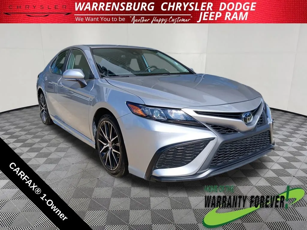 Silver 2023 Toyota Camry SE for sale in Warrensburg, MO