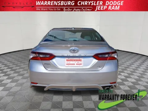 More photos of 2023 Toyota Camry SE at Warrensburg CDJR, MO