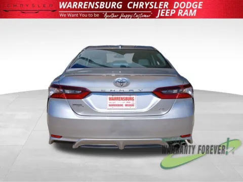 More photos of 2023 Toyota Camry SE at Warrensburg CDJR, MO