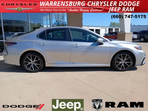 Photos of 2023 Toyota Camry SE for sale in Warrensburg, MO at Warrensburg CDJR