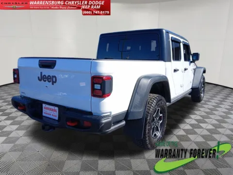 Another view of 2021 Jeep Gladiator Rubicon for sale in Warrensburg, MO at Warrensburg CDJR