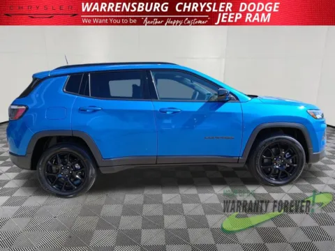 Photos of 2026 Jeep Compass Latitude for sale in Warrensburg, MO at Warrensburg CDJR