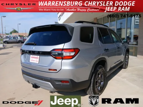 Another view of 2025 Honda Pilot TrailSport for sale in Warrensburg, MO at Warrensburg CDJR